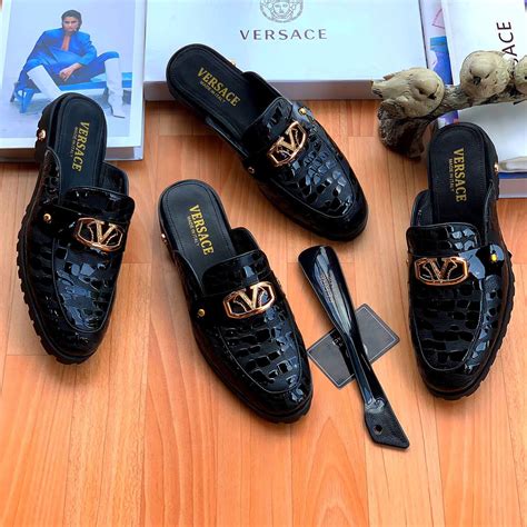 versace man shoes 2016|Versace men shoes price.